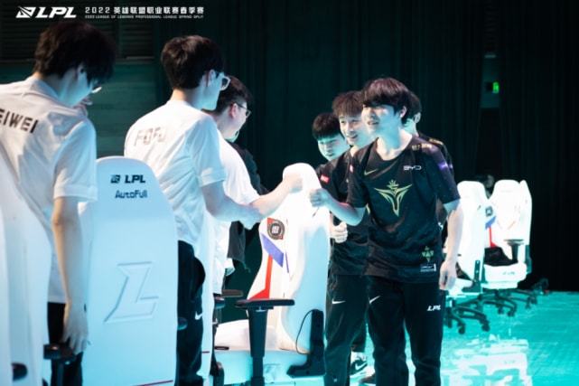 年轻球员的 年轻球员的